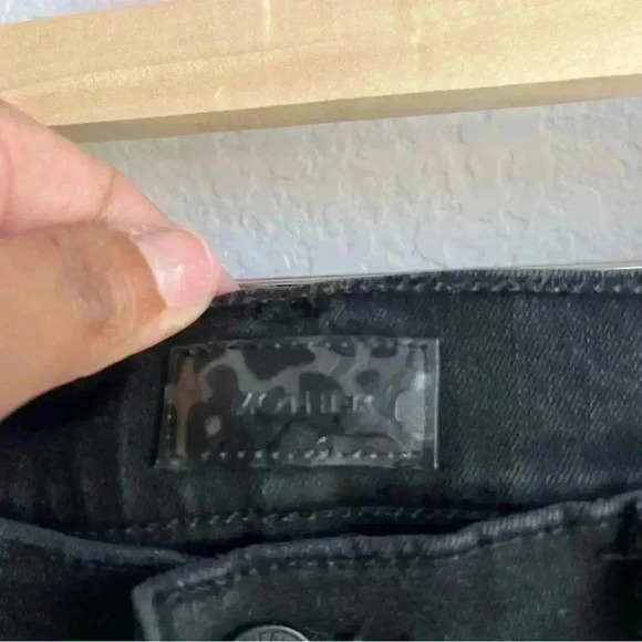 MOTHER Women’s The Looker Crop Devil in The Making Wash Jeans Size 26 - Picture 9 of 9